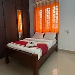Aishwaryam Service Apartment Velachery